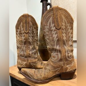 The Old Gringo women’s Cowboy boots in GUC